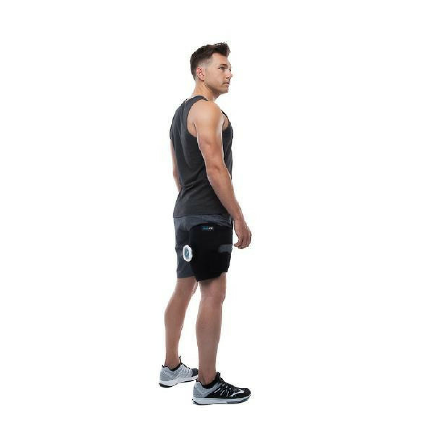 BodyICE Large Universal Set used on thigh by a Male